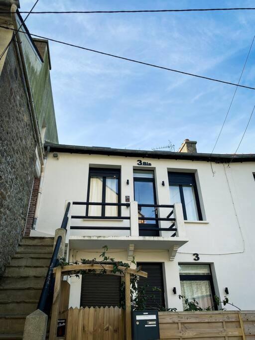 Appartement Duplex Refait A Neuf سان مالو المظهر الخارجي الصورة