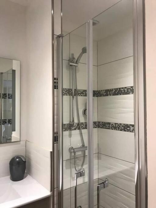 Appartement Duplex Refait A Neuf سان مالو المظهر الخارجي الصورة